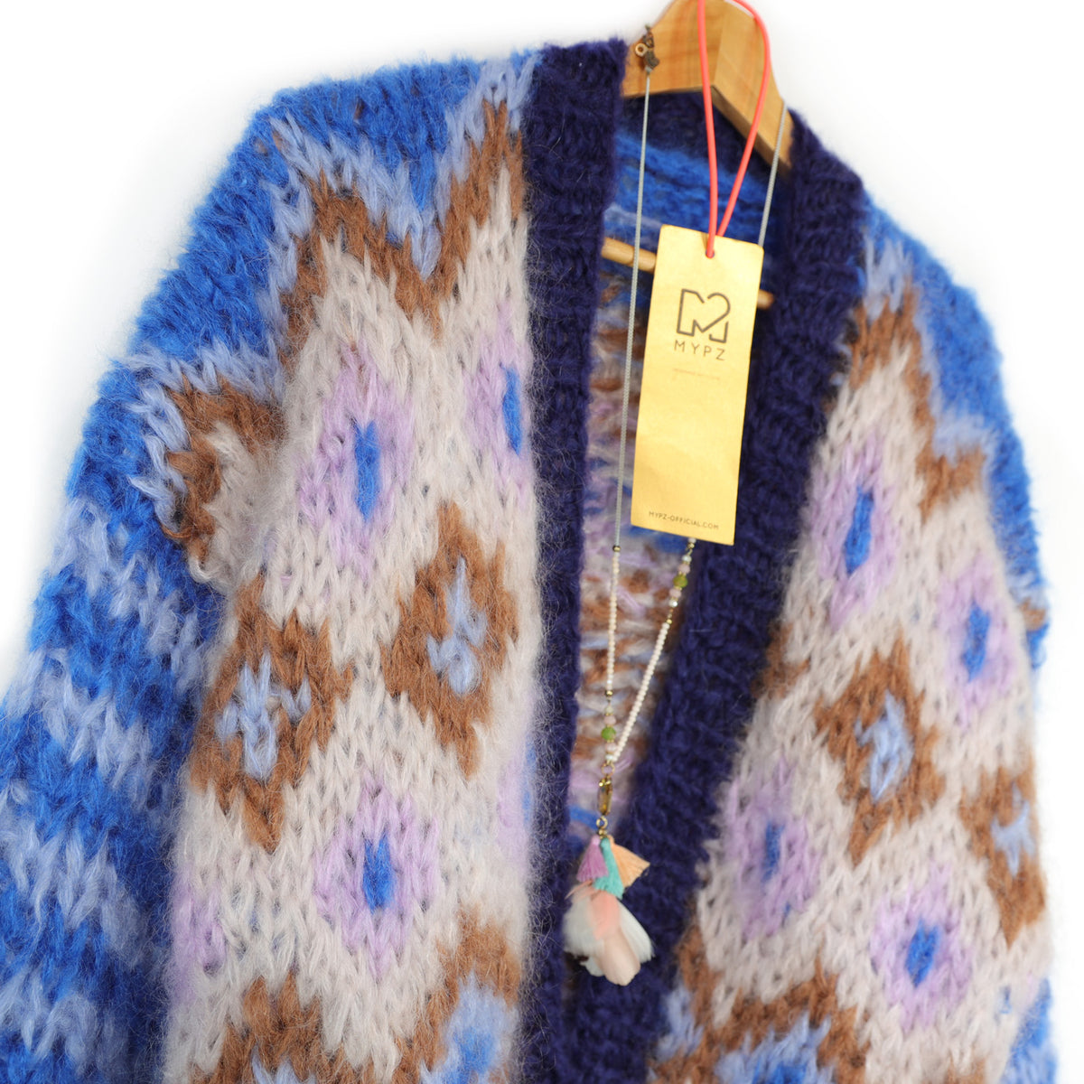 Patron de tricot – Veste en mohair épais Alpine Breeze No.12 (ENG-DE-NL-ES-FR-IT-DA-SV-NO)