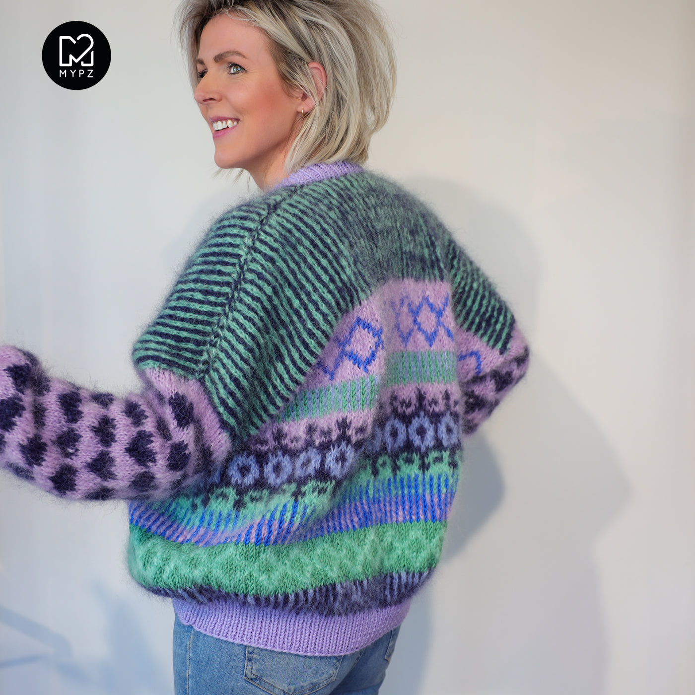 Knitting pattern – MYPZ Cardigan True Blue No6 (ENG-NL-DE)