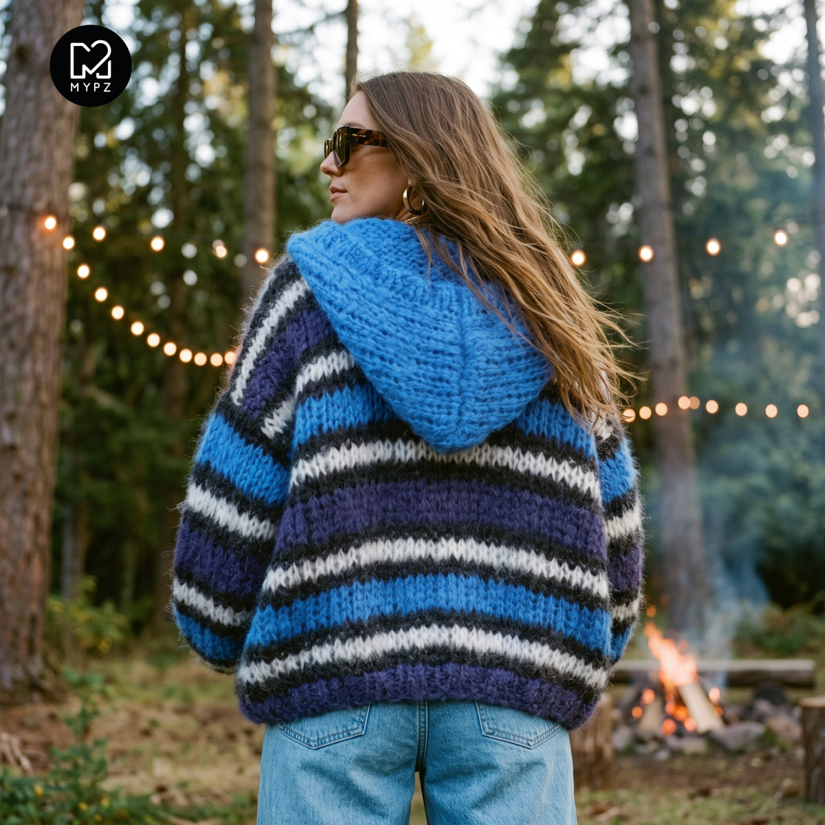 Patron de tricot - MYPZ gilet bomber à capuche en mohair épais bleu n° 15 (ENG-DE-NL-ES-FR-IT-DA-SV-NO)
