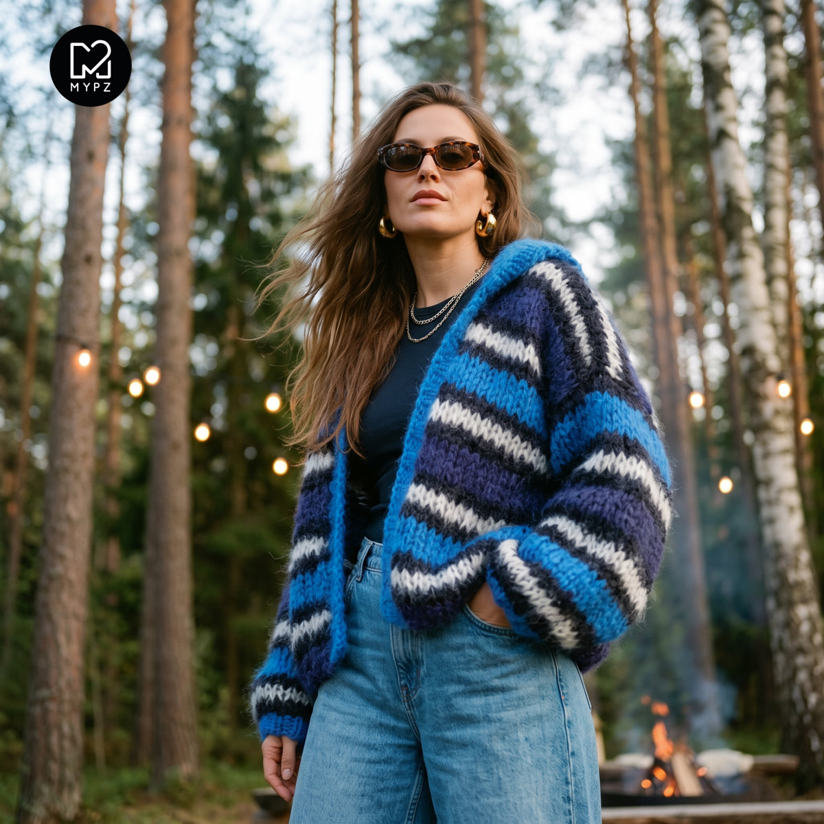 Patron de tricot - MYPZ gilet bomber à capuche en mohair épais bleu n° 15 (ENG-DE-NL-ES-FR-IT-DA-SV-NO)