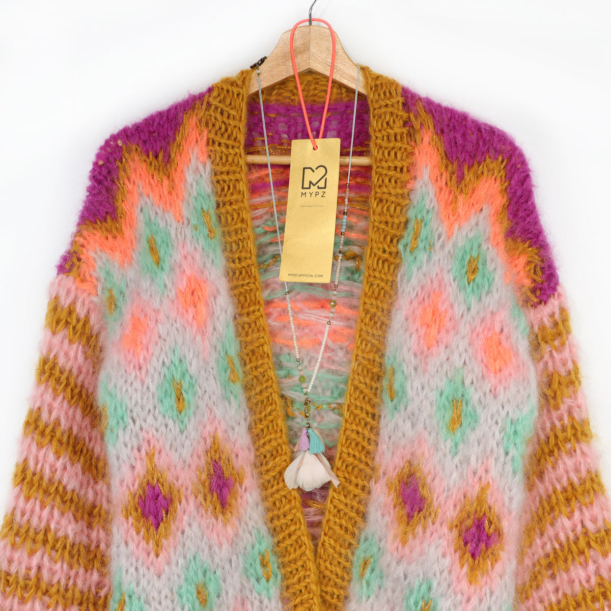 Patron de tricot - veste en mohair épais Flora n°12 (ENG-DE-NL-ES-FR-IT-DA-SV-NO)