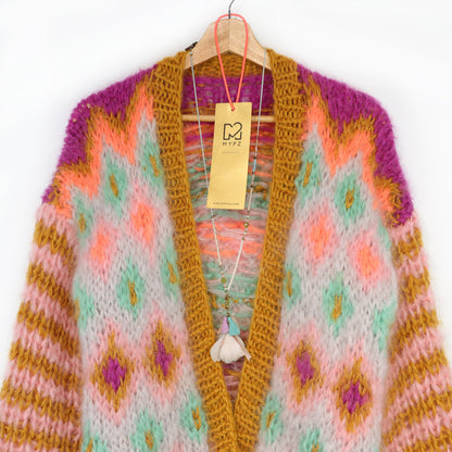Patron de tricot - veste en mohair épais Flora n°12 (ENG-DE-NL-ES-FR-IT-DA-SV-NO)